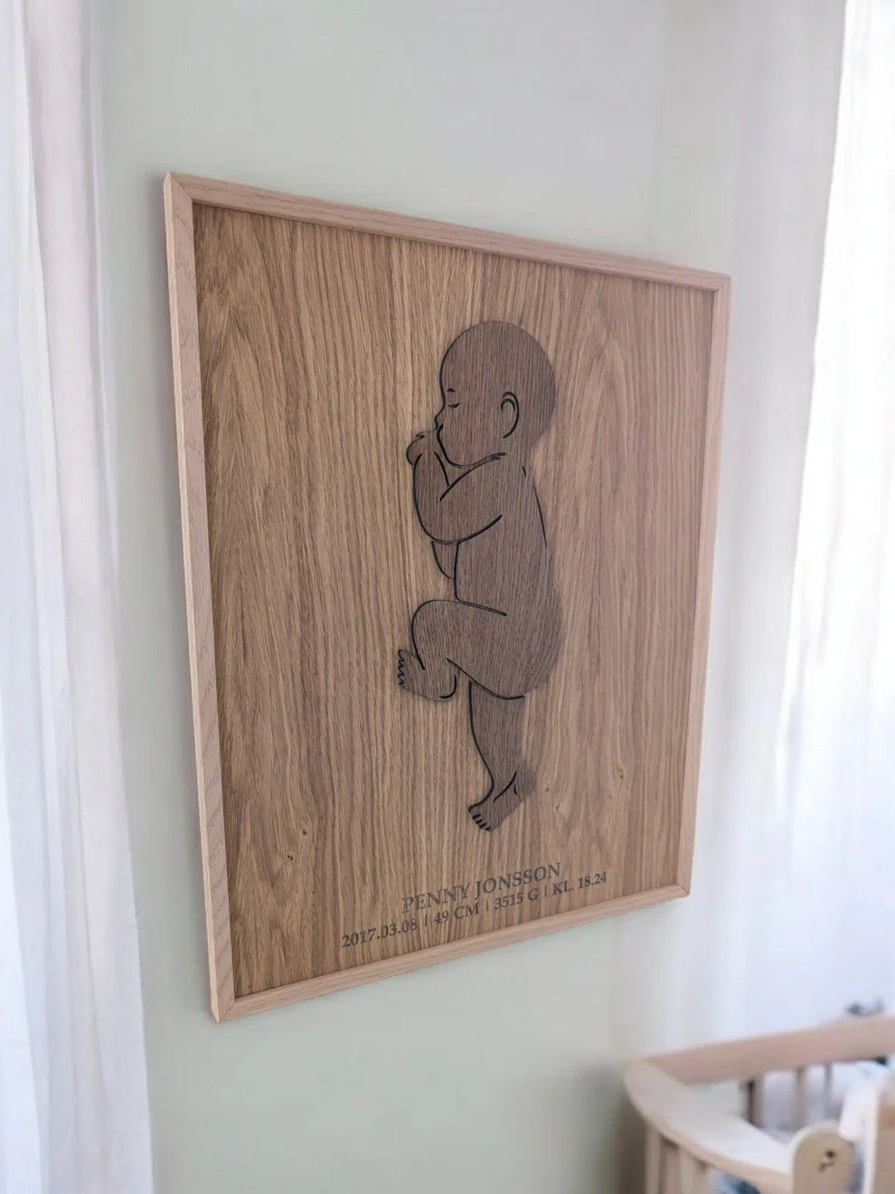 Födelsetavla bebis vänd åt vänster